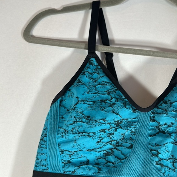 Under Armour Blue & Black Compression Sports Bra - Picture 2 of 5